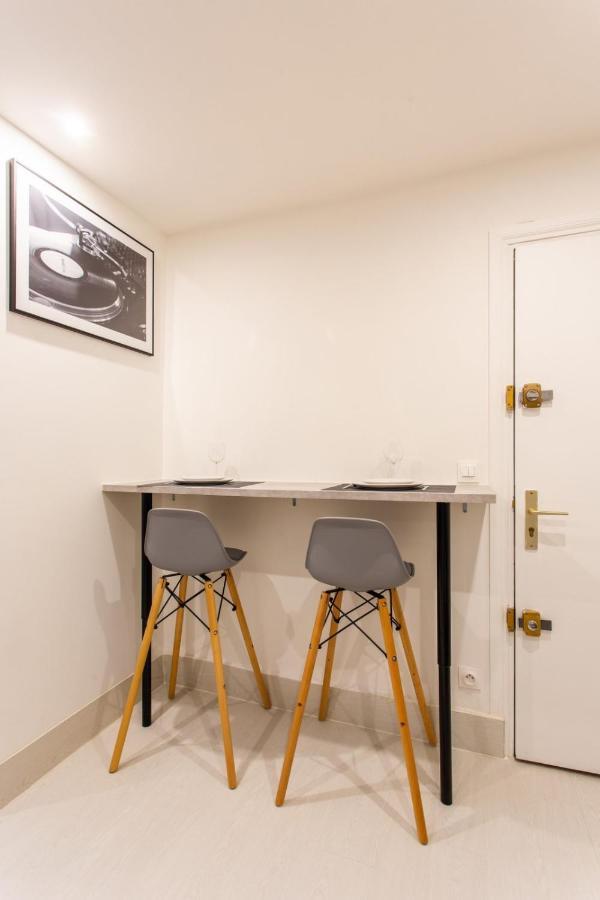 Apartmán Cmg Montorgueil - Clery Paříž Exteriér fotografie